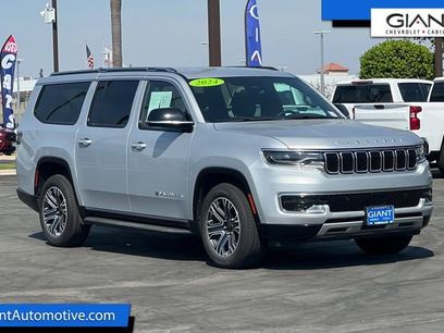 Used 2024 Jeep Wagoneer L Series II w/ Flexible Seating Group
