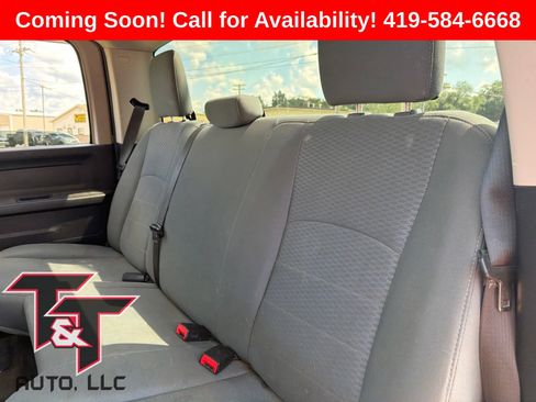 Used 2016 RAM 2500 Tradesman w/ Chrome Appearance Group AWD/4WD image 6