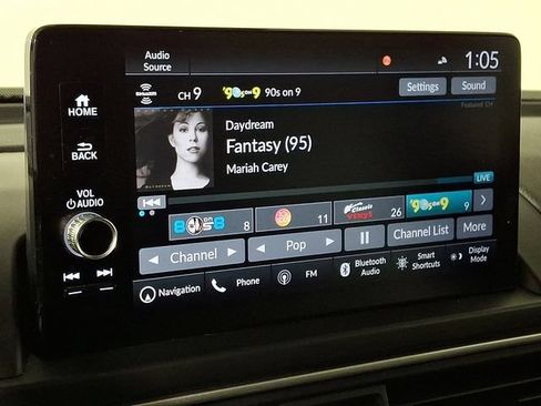 Used 2025 Honda Pilot Touring image 20