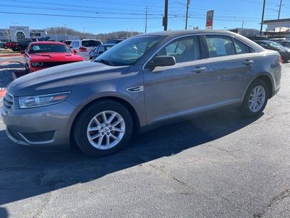 Used 2014 Ford Taurus SE