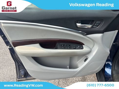 Used 2016 Acura MDX SH-AWD w/ Technology Package image 11