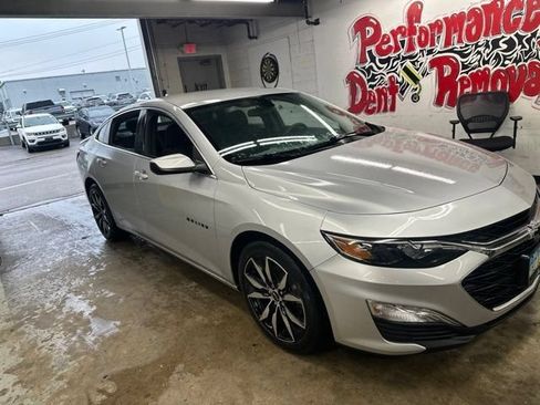 Used 2020 Chevrolet Malibu RS FWD image 20