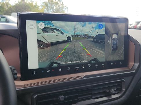 New 2025 Ford Bronco Sport Outer Banks w/ Outer Banks Tech Package+ image 14