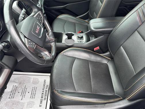 Used 2022 GMC Terrain AT4 w/ Infotainment Package II AWD/4WD image 17