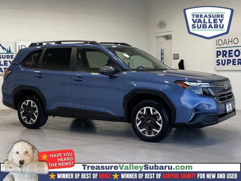 Certified 2025 Subaru Forester Premium AWD/4WD image 1