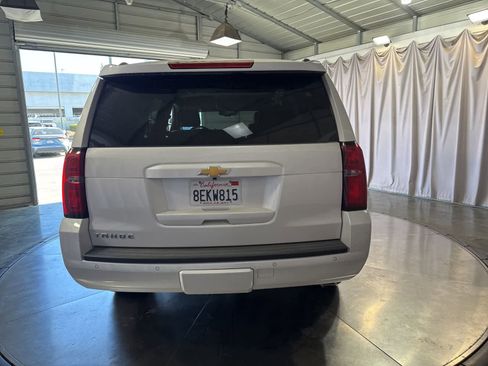 Used 2018 Chevrolet Tahoe LT w/ LT Signature Package RWD image 6