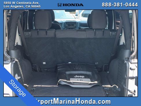 Used 2018 Jeep Wrangler Unlimited Sport S AWD/4WD image 7