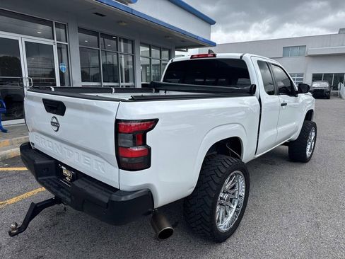 Used 2023 Nissan Frontier S w/ Technology Package RWD image 8
