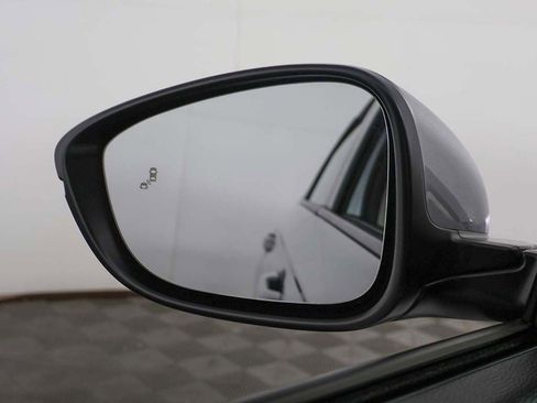 Used 2023 Honda Accord Touring image 38