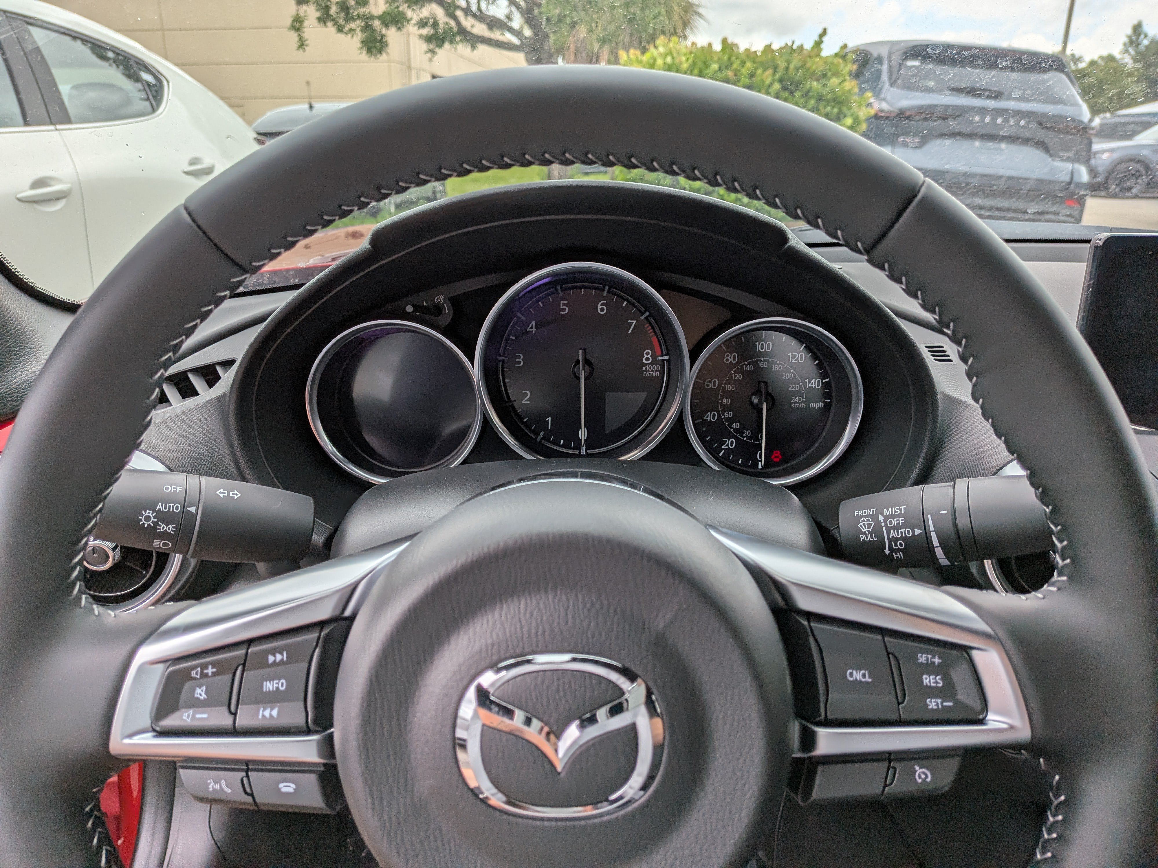 New 2026 MAZDA MX-5 Miata RF Grand Touring RWD image 27