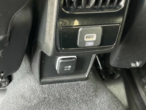 Used 2024 Jeep Compass Trailhawk AWD/4WD image 7
