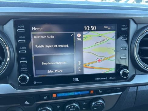 Used 2023 Toyota Tacoma Limited image 15