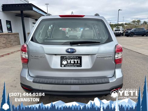 Used 2016 Subaru Forester 2.5i w/ Alloy Wheel Package AWD/4WD image 4
