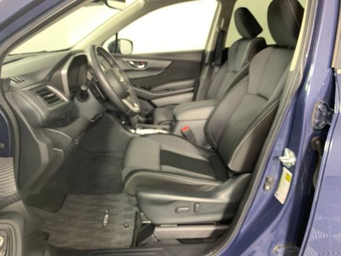 Used 2025 Subaru Ascent Premium AWD/4WD image 2