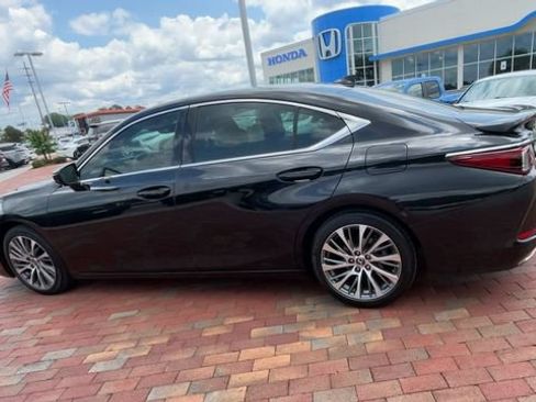 Used 2021 Lexus ES 350 w/ Premium Package FWD image 7