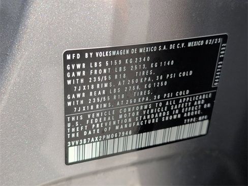 Certified 2023 Volkswagen Tiguan SE image 20