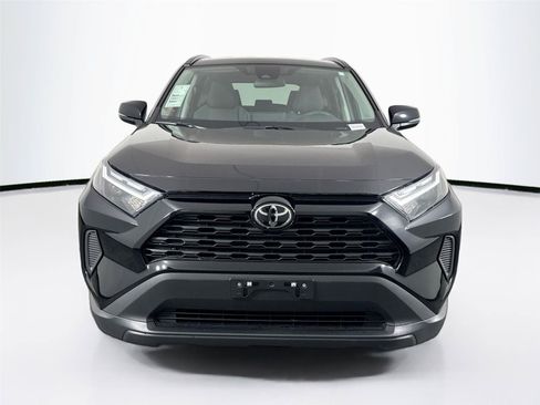 Certified 2025 Toyota RAV4 XLE AWD/4WD image 8