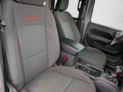 Used 2022 Jeep Wrangler Unlimited Rubicon w/ Xtreme Recon 35" Tire Package AWD/4WD image 16