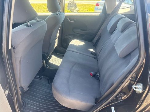 Used 2013 Honda Fit image 17