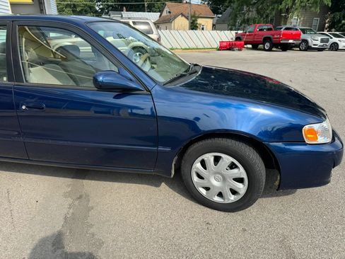 Used 2002 Toyota Corolla S FWD image 11