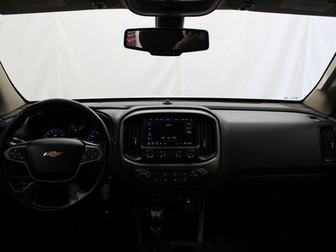 Used 2022 Chevrolet Colorado Z71 AWD/4WD image 27