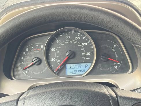 Used 2015 Toyota RAV4 XLE AWD/4WD image 29