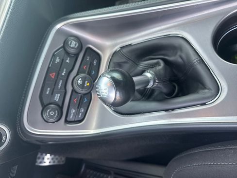 Used 2022 Dodge Challenger R/T Scat Pack RWD image 24