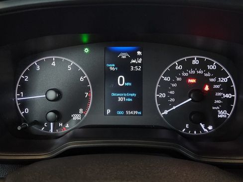 Used 2024 Toyota Corolla SE FWD image 15