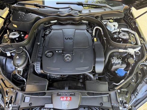 Used 2014 Mercedes-Benz E 350 Sedan image 34