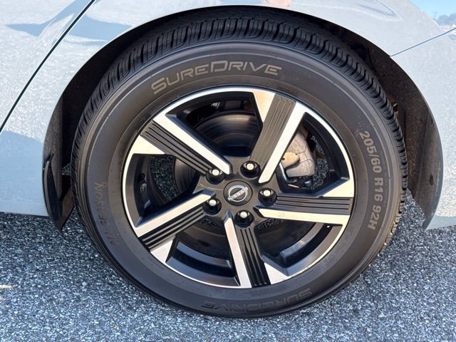 Used 2025 Nissan Sentra SV FWD image 19