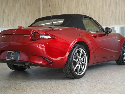 Used 2023 MAZDA MX-5 Miata Grand Touring image 10