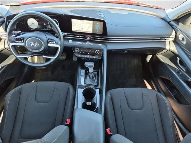Used 2023 Hyundai Elantra SEL w/ Convenience Package FWD image 17