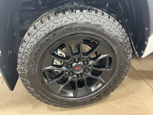 Used 2024 Toyota Tundra Limited w/ TRD Off-Road Package image 7
