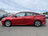 Used 2018 Toyota Prius Prime Plus image 2