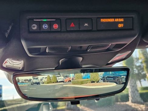 Used 2024 Chevrolet Corvette Stingray Coupe w/ Z51 Performance Package image 23