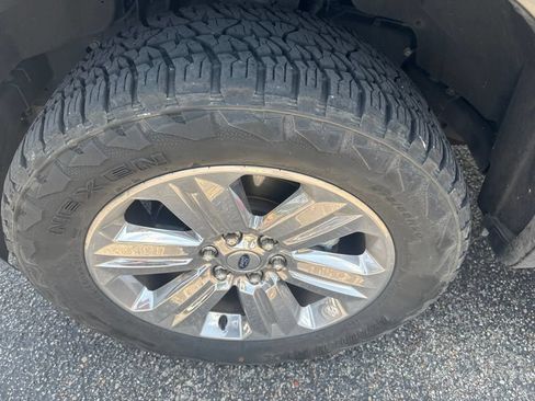 Used 2020 Ford F150 Lariat AWD/4WD image 9