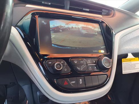 Used 2021 Chevrolet Bolt LT image 13