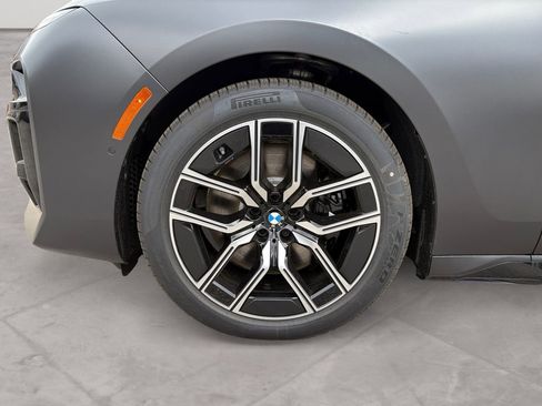 New 2026 BMW 740i xDrive AWD/4WD image 14