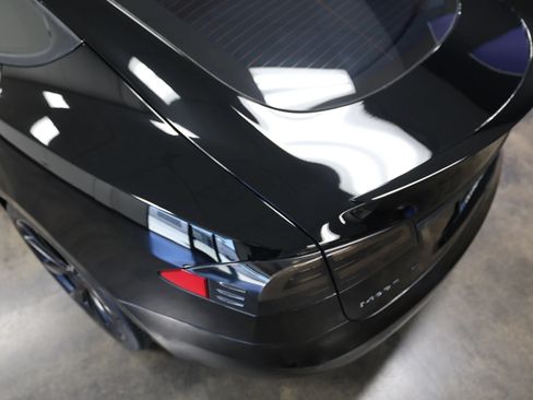 Used 2018 Tesla Model S 100D AWD/4WD image 17