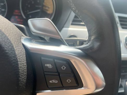 Used 2009 BMW Z4 sDrive30i RWD image 14