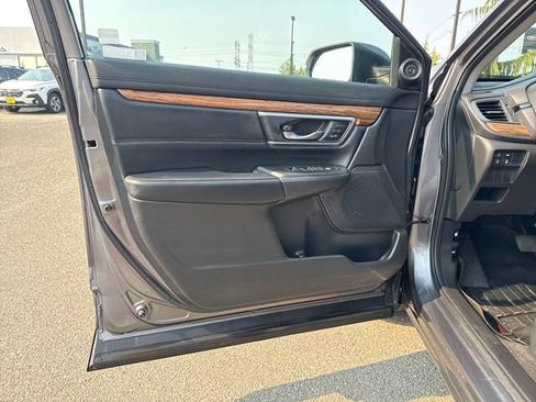 Used 2019 Honda CR-V Touring image 15