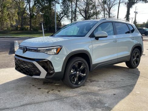 New 2026 Volkswagen Taos SEL AWD/4WD image 23