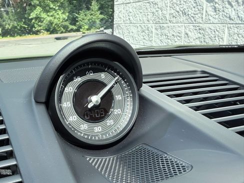 Used 2024 Porsche 911 Carrera GTS RWD image 19