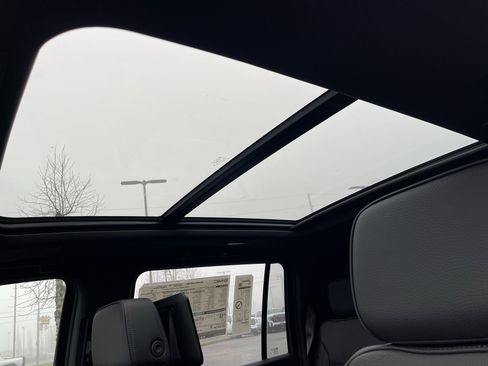 New 2026 GMC Yukon XL Denali w/ Denali Reserve Package image 55