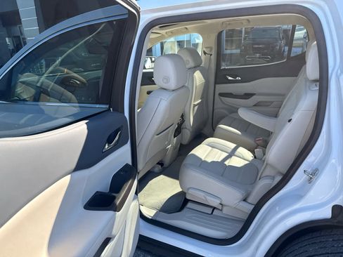 Certified 2023 GMC Acadia Denali image 12