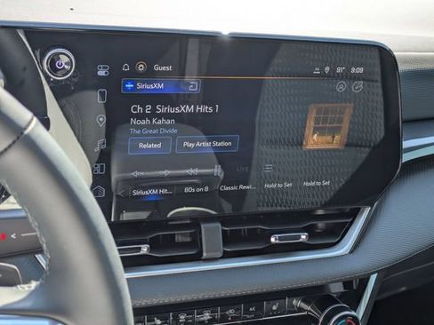 New 2026 Chevrolet Equinox LT w/ Safety and Technology Package FWD image 15
