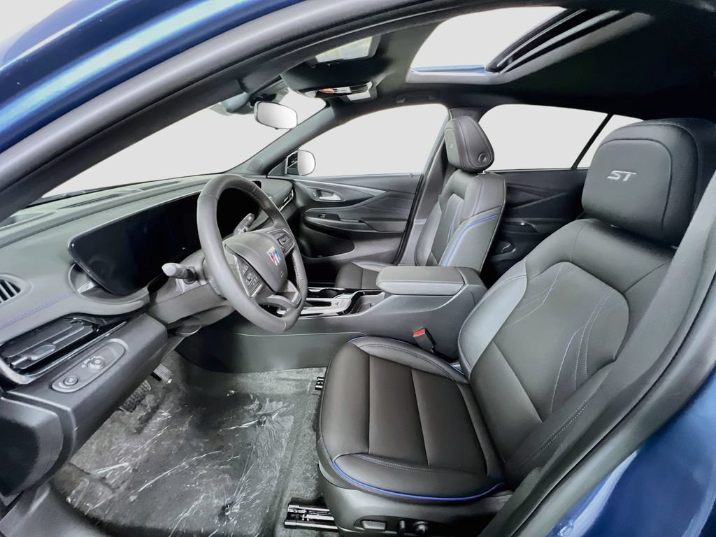 New 2026 Buick Envista Sport Touring w/ Convenience I Package FWD image 18