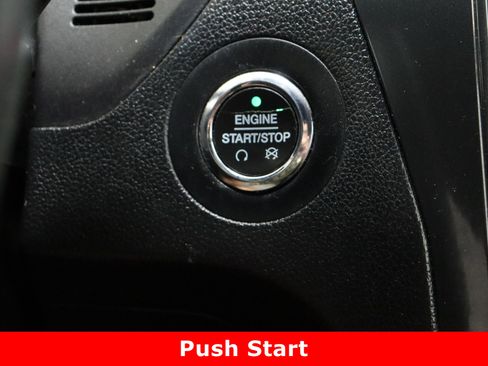 Used 2018 Ford Explorer XLT w/ Equipment Group 202A image 18