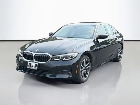 Used 2021 BMW 330i xDrive Sedan w/ Premium Package AWD/4WD image 3