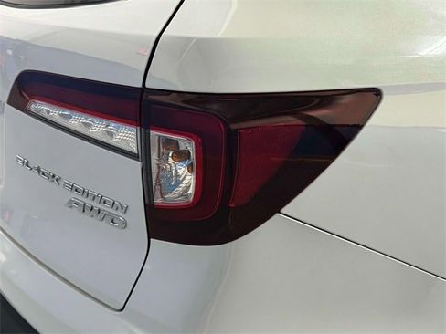 Certified 2022 Honda Pilot Black Edition image 10